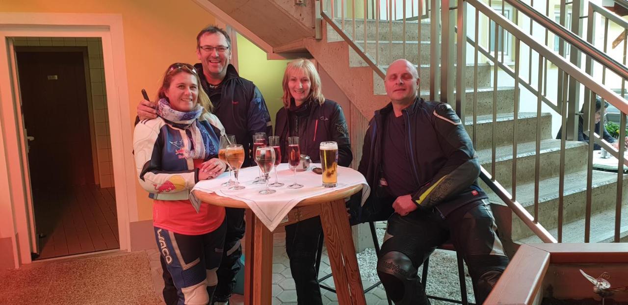 Hotel-Gasthof-Fleischerei - Zur Alten Post Schwanberg Luaran gambar