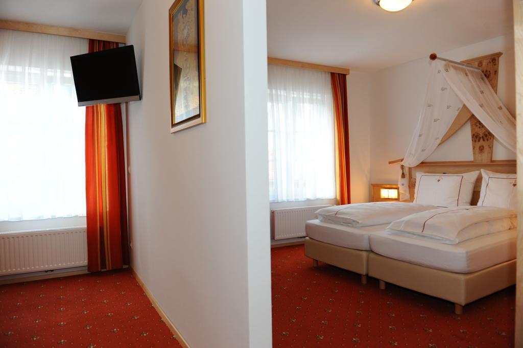 Hotel-Gasthof-Fleischerei - Zur Alten Post Schwanberg Luaran gambar
